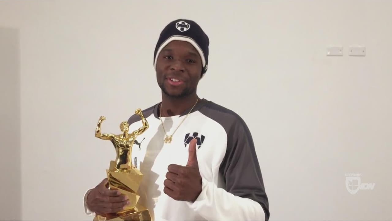 Aviles Hurtado ganó uno de los trofeos más cotizados el de Futbolista del Año de la Liga MX.