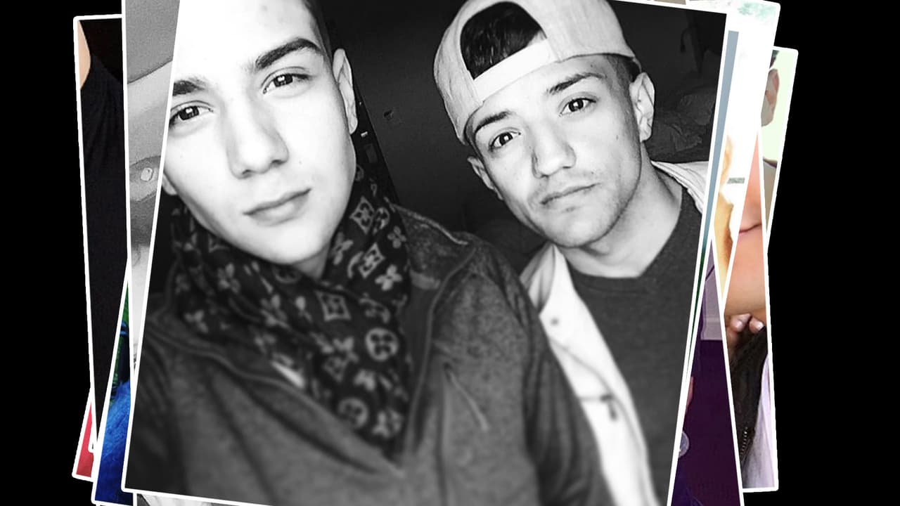 El capitán de Va Por Ti vive orgulloso de sus hermanos, Bebe y Mireya Coronel, quienes también cuentan con miles de seguidores en las redes sociales. Bebe canta, baila y modelo y Mireya tiene una boutique de moda . No hay duda de que los hermanos Coronel están de moda.