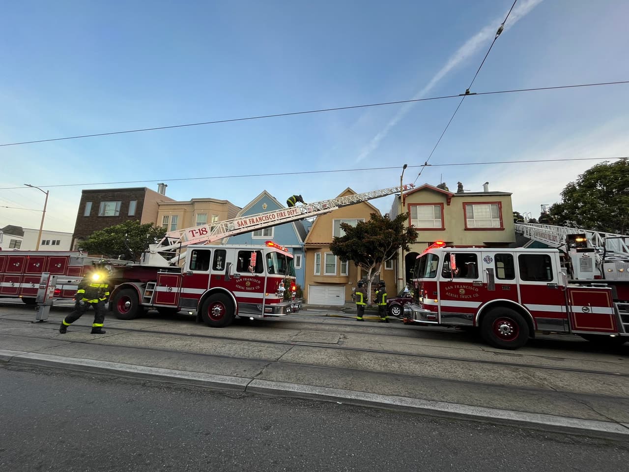 El domingo por la mañana, ocurrió un
<b> incendio en una casa de dos</b> pisos en el 
<b>distrito Inner Sunset de San Francisco.</b>