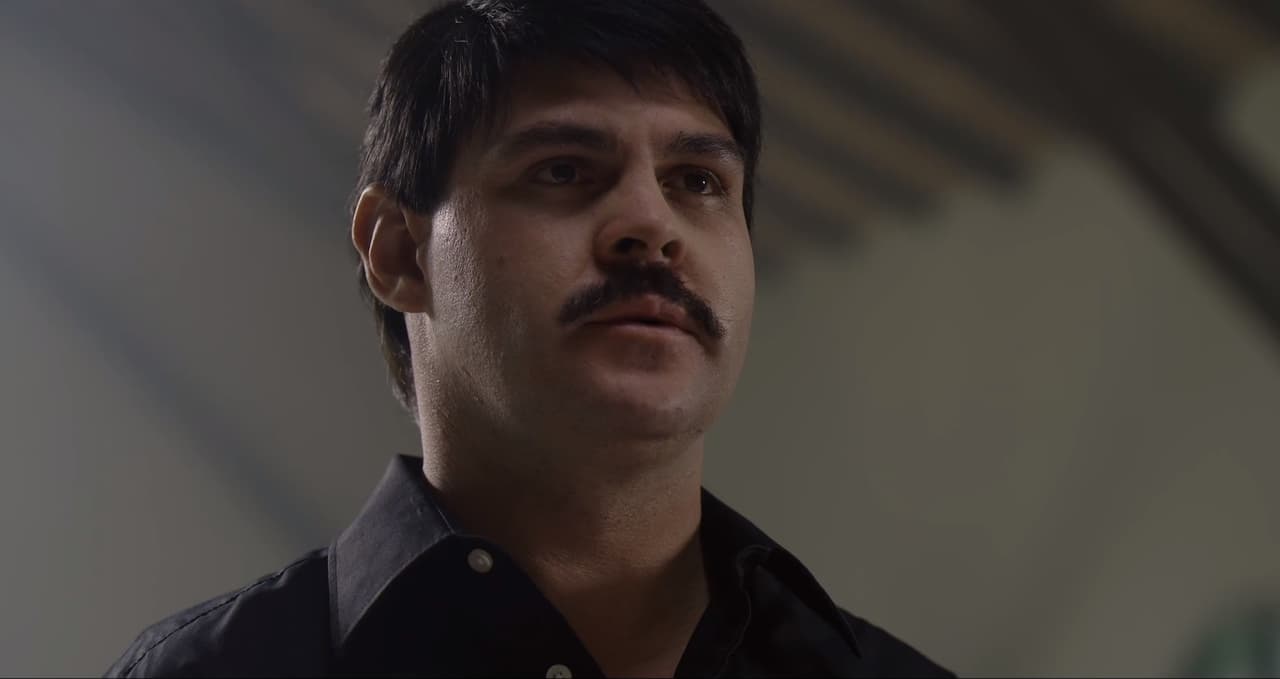 ¿Cómo reaccionará ‘El Chapo’ ante la muerte de su hijo? ¿recobrará el espíritu y acabará con sus enemigos para convertirse en el amo y señor del narcotráfico? No te pierdas el gran final de temporada. Próximo domingo 3 de diciembre a las 9PM/ 8C con doble episodio por Univision.