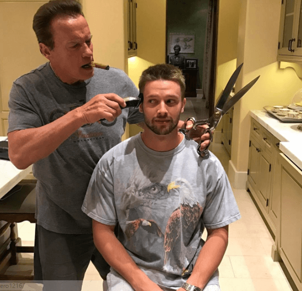 Patrick Schwarzenegger actualmente tiene 24 años de edad.