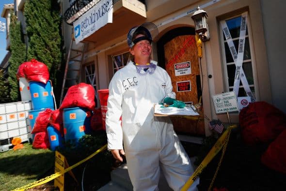 Quizá precisamente, porque en el fondo, en Halloween todo está permitido y la gente en Dallas quiere olvidar los momentos de incertidumbre que se vivieron con la amenaza del ébola.