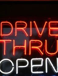 Orange estrenó el voto de autoservicio