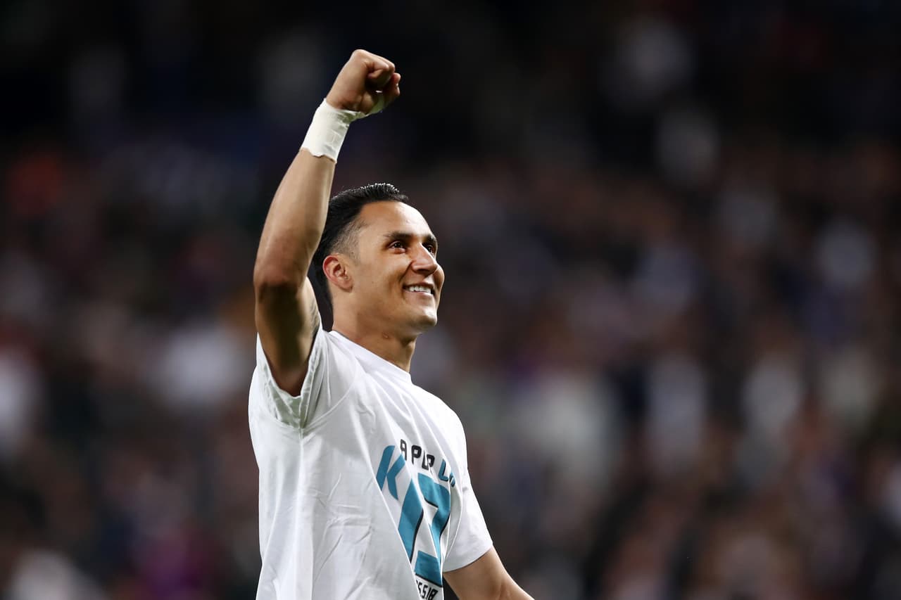 Lo del costarricense con el equipo blanco es lo más grande que ha hecho cualquier representante de Concacaf en los últimos años, pues ahora va por su tercer título de Champions seguido.