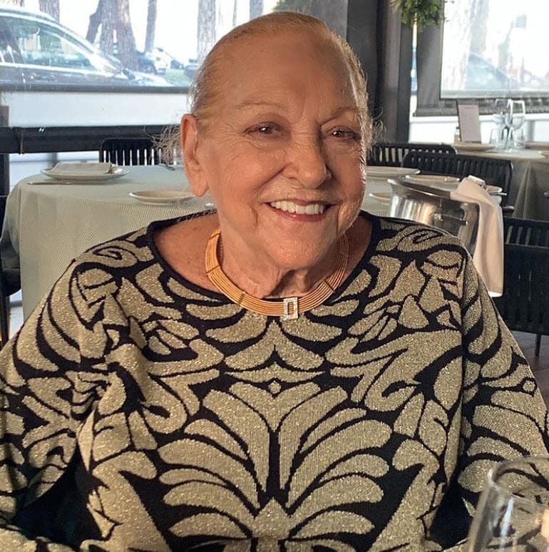 Doña Juana Moreno tiene 88 años y según ha contado su nieta Belinda, padece de enfisema pulmonar.