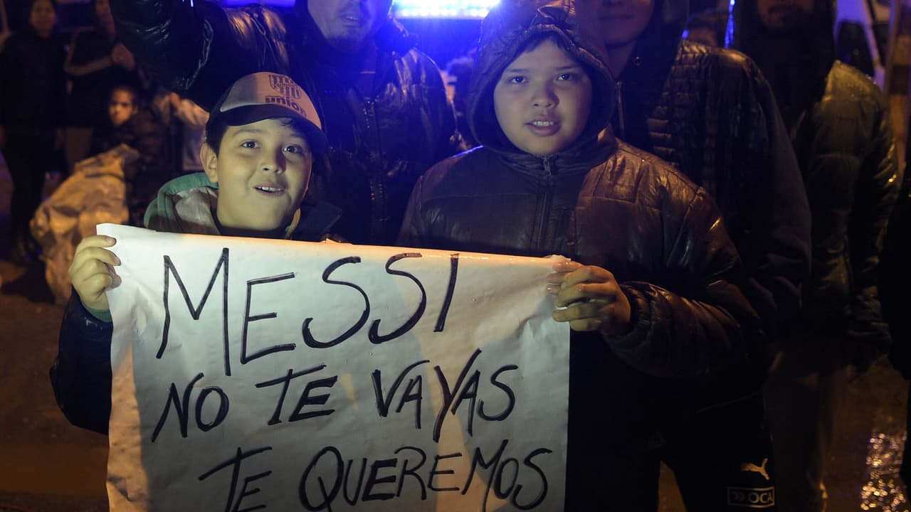 Recibiendo a Messi en Argentina