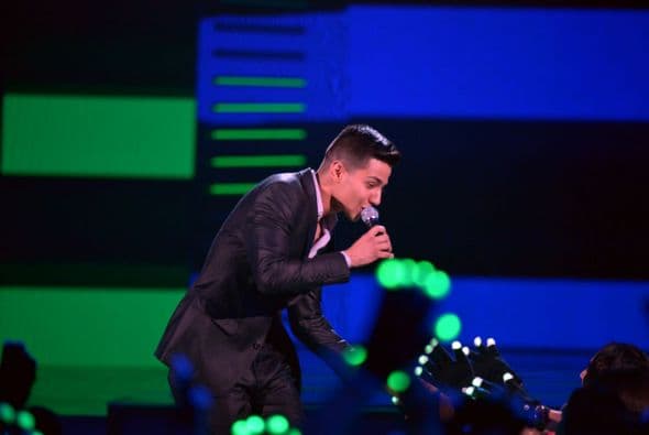 El joven levantó las pasiones de sus fieles seguidoras.