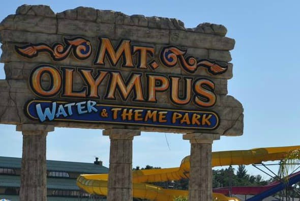 Menor muere tras caer de un tobogán de un parque en Wisconsin Dells