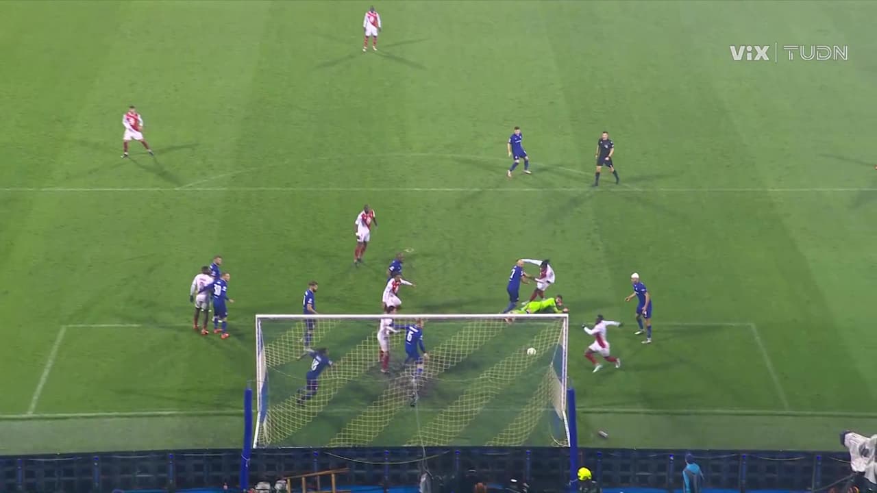 ¡Gol de Mónaco! Salisu le da esperanza al Mónaco y pone el 2-1 en el marcador