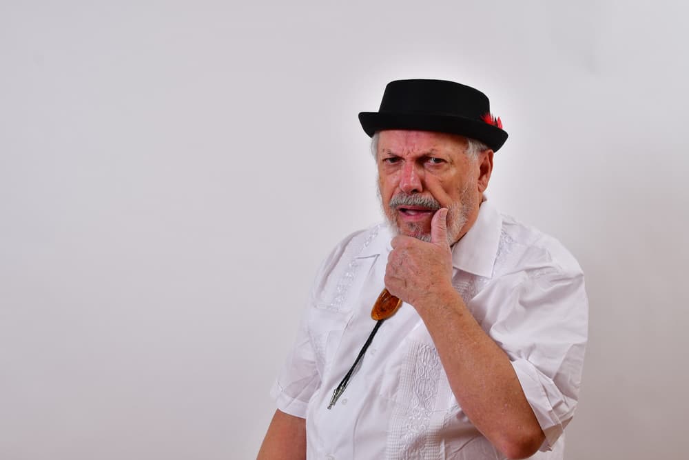 ¿Qué sucede con Mercurio, planeta de las comunicaciones?, se encuentra retrógrado, precisamente en Piscis hasta el próximo 10 de marzo lo que implica que debemos ser muy prudentes y no exageradamente confiados, aunque tampoco volvernos sospechosos ni desconfiados lo cual no es una bella cualidad.