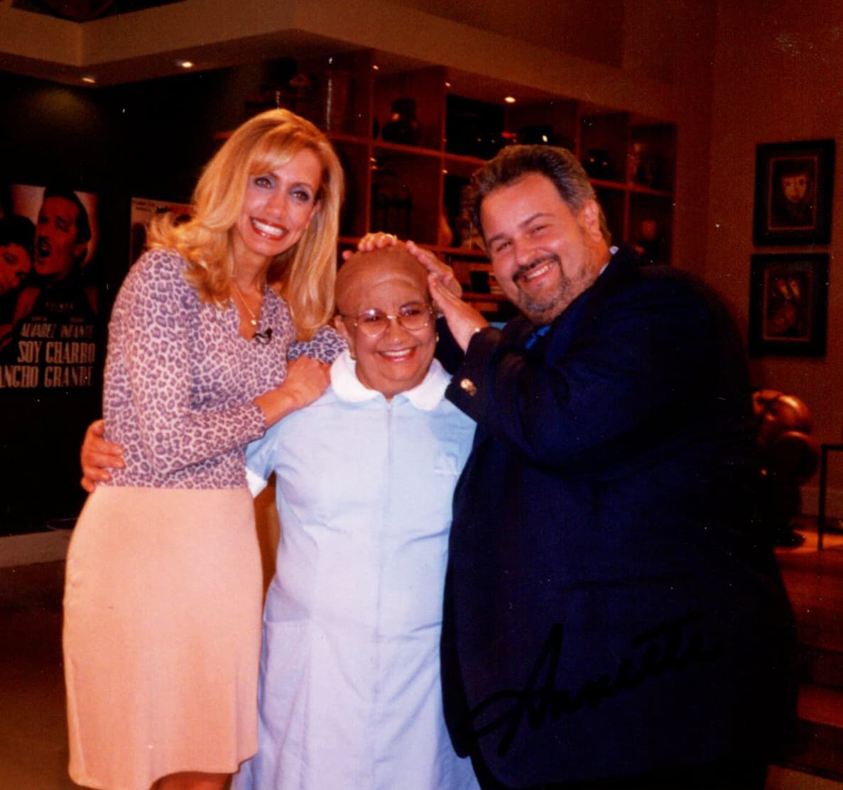 Su simpatía llamó la atención de María López, la productora ejecutiva de El Gordo y La Flaca en aquel tiempo, quien la invitó a participar en el programa.