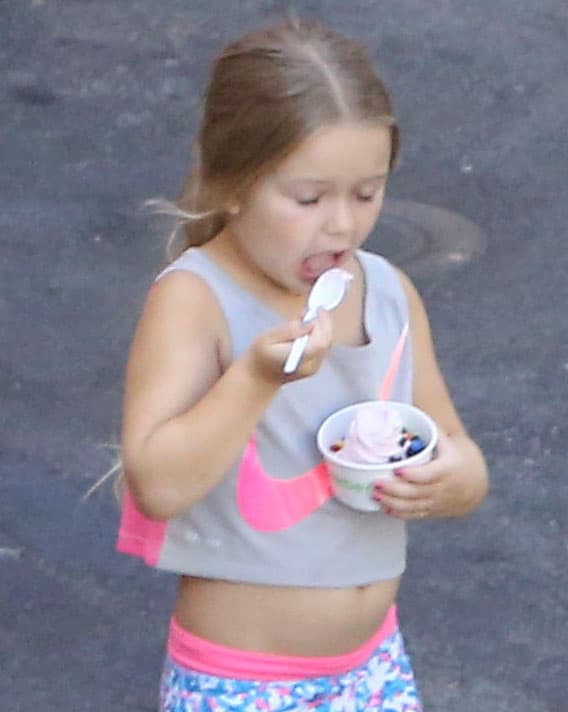 Padre e hija tienen una linda 'date' y salen solitos por un rico postre.