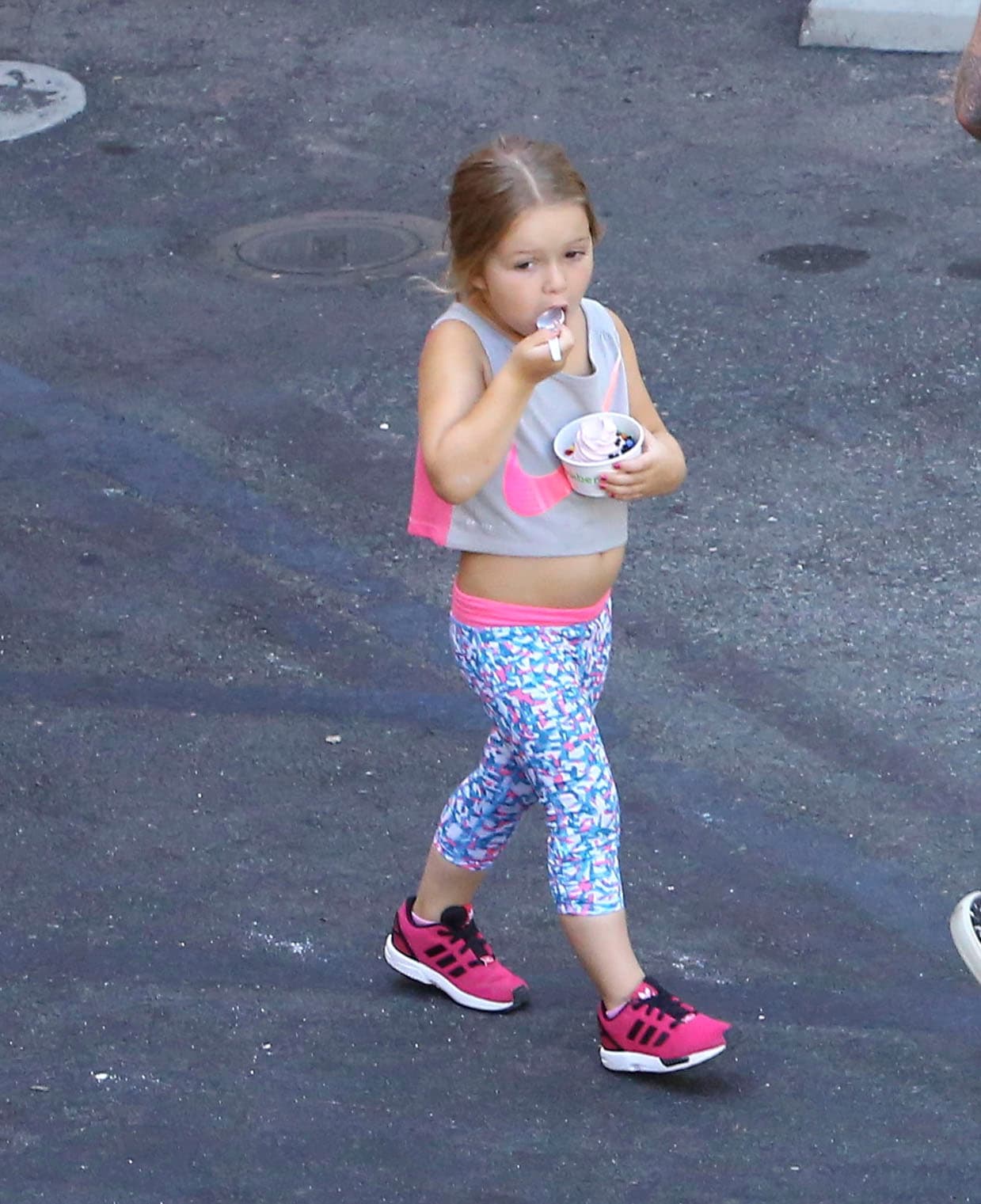 ¡Está bien grandote el helado!