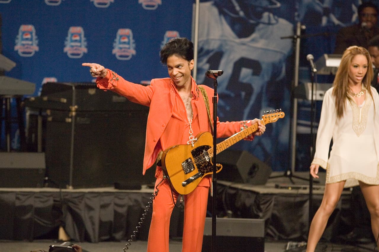 Después de Tyka se sabe que Prince tiene tres medias hermanas y cuatro medios hermanos, de los cuales dos fallecieron.