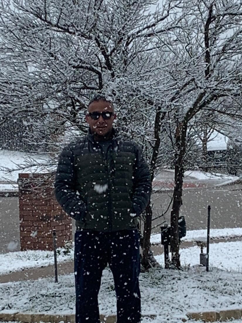 El Metroplex espera por lo menos 7 horas más de nieve.