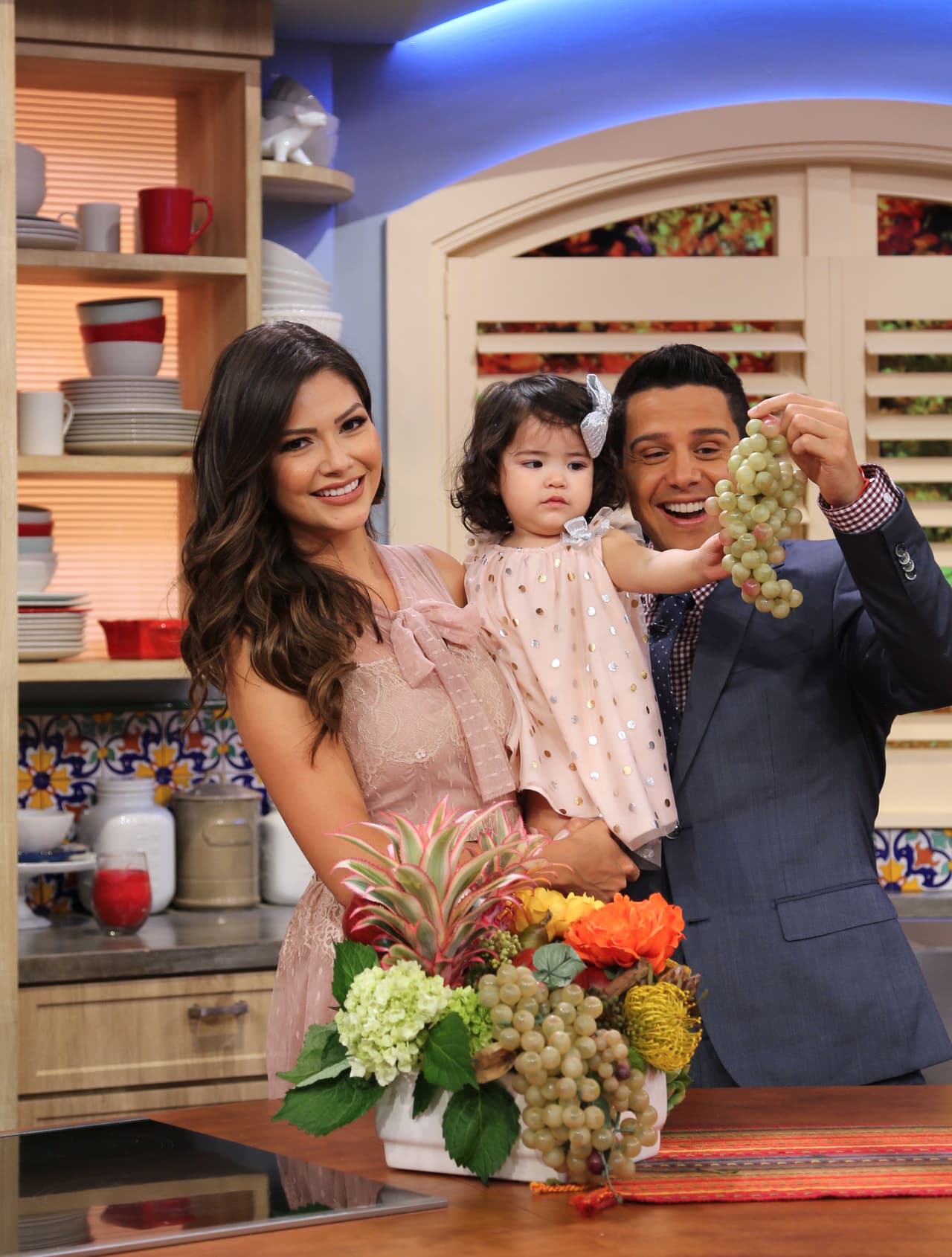 Parece que Alejandro Chabán ya le está dando consejos para comer sano y ya casi la estaba convenciendo.