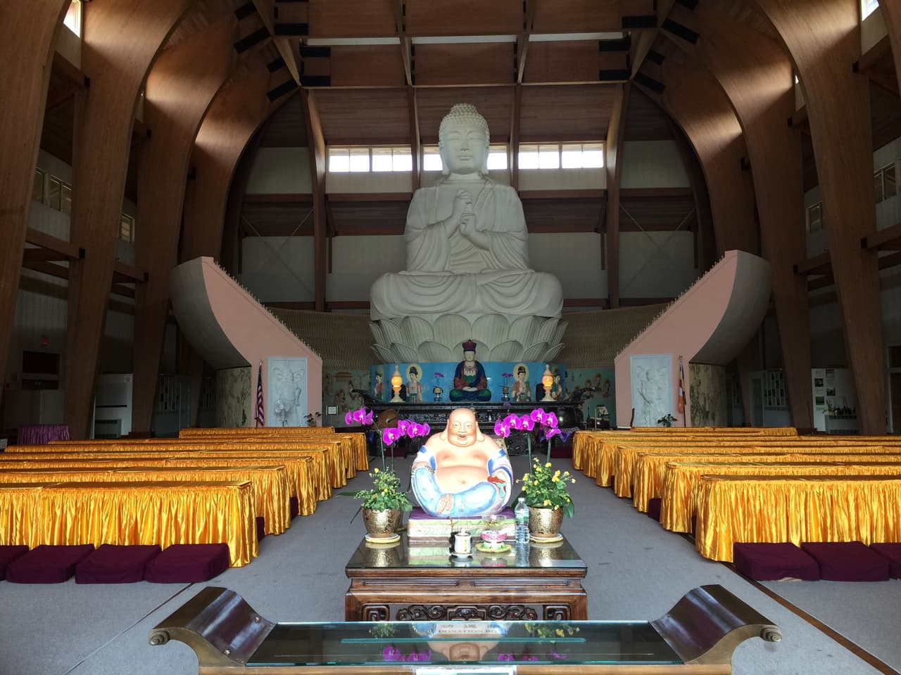 El lugar es silencioso y está rodeado de naturaleza