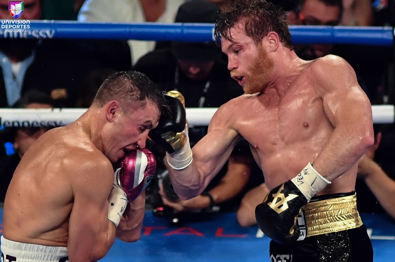 La manera en que Canelo buscó el nocaut en los asaltos finales le valió lacerar el rostro de Golovkin, quien al final de cada round, en la parte final del pleito, mostraba ya el desgaste y el daño.