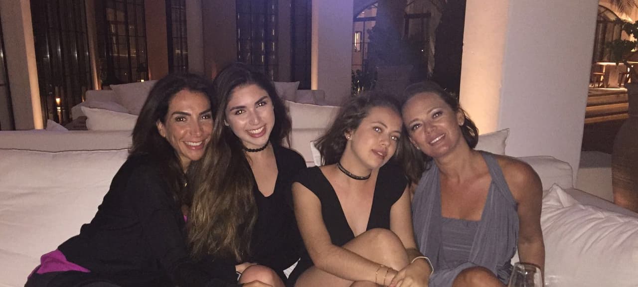 Gozando increíble en Pacha Ibiza.