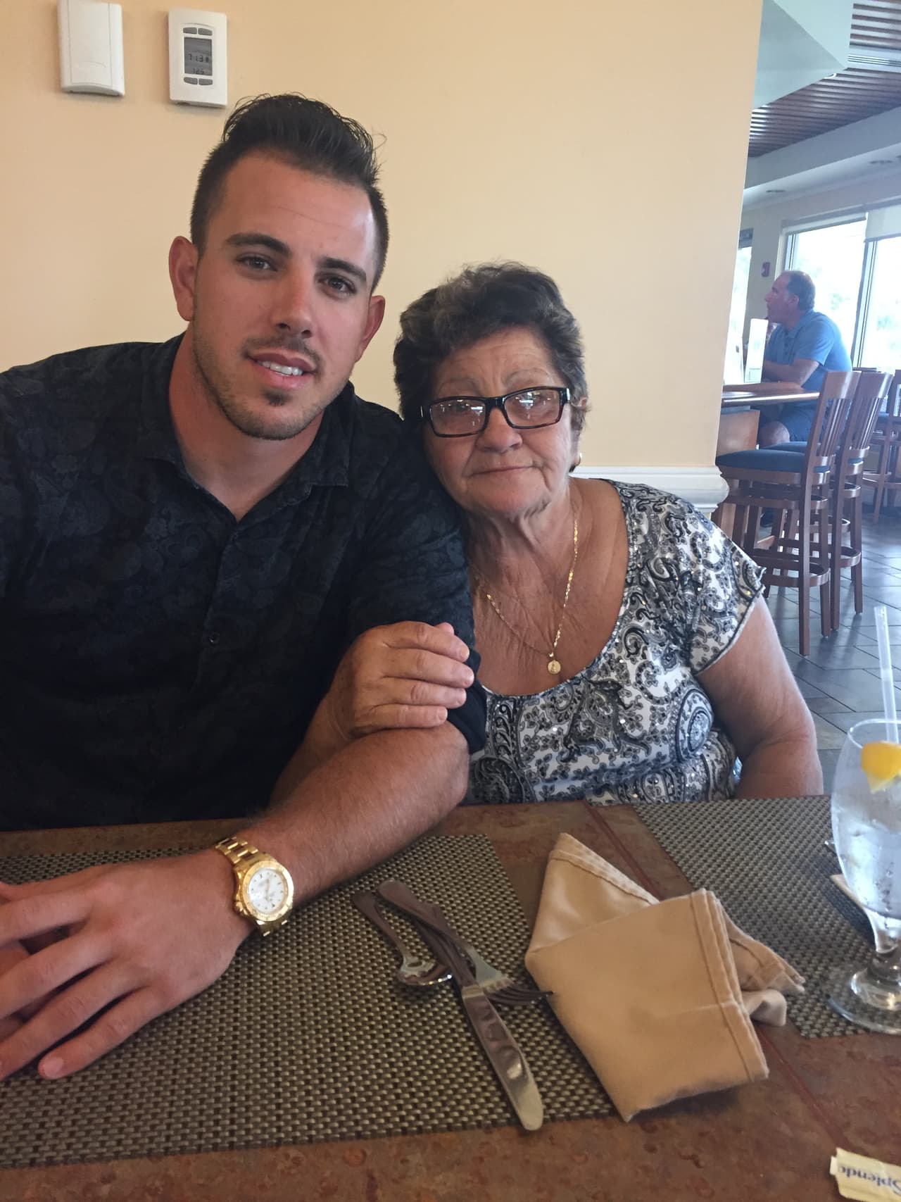 José Delfin with grandmother Olga during one of his trips back to Cuba. Courtesy of the Fernández family/Univision.