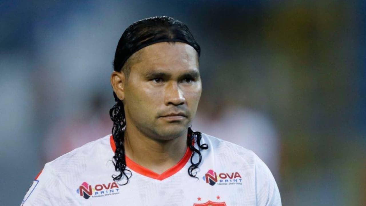 Gullit Peña es nuevo refuerzo del Hutteen SC del futbol de Siria