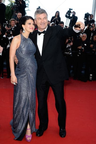 De acuerdo con 
<b><a href="https://people.com/parents/hilaria-baldwin-pregnant-decision-announce-early-5th-child/" target="_blank">People</a></b>, la petición generó que una seguidora con el nombre de usuario @asmaleena12 cuestionara anuncio de su embarazo.