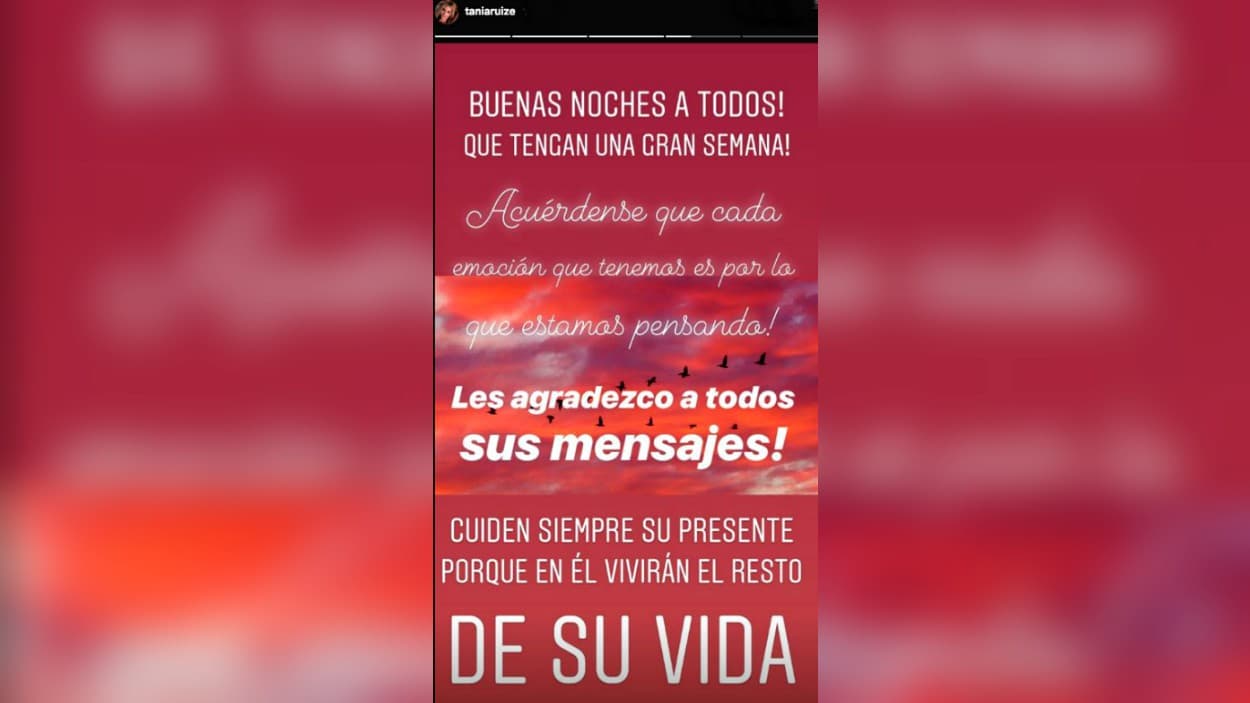 "Acuérdense que cada emoción que tenemos es por lo que estamos pensando... Cuiden siempre su presente porque en él vivirán el resto de su vida", advirtió.