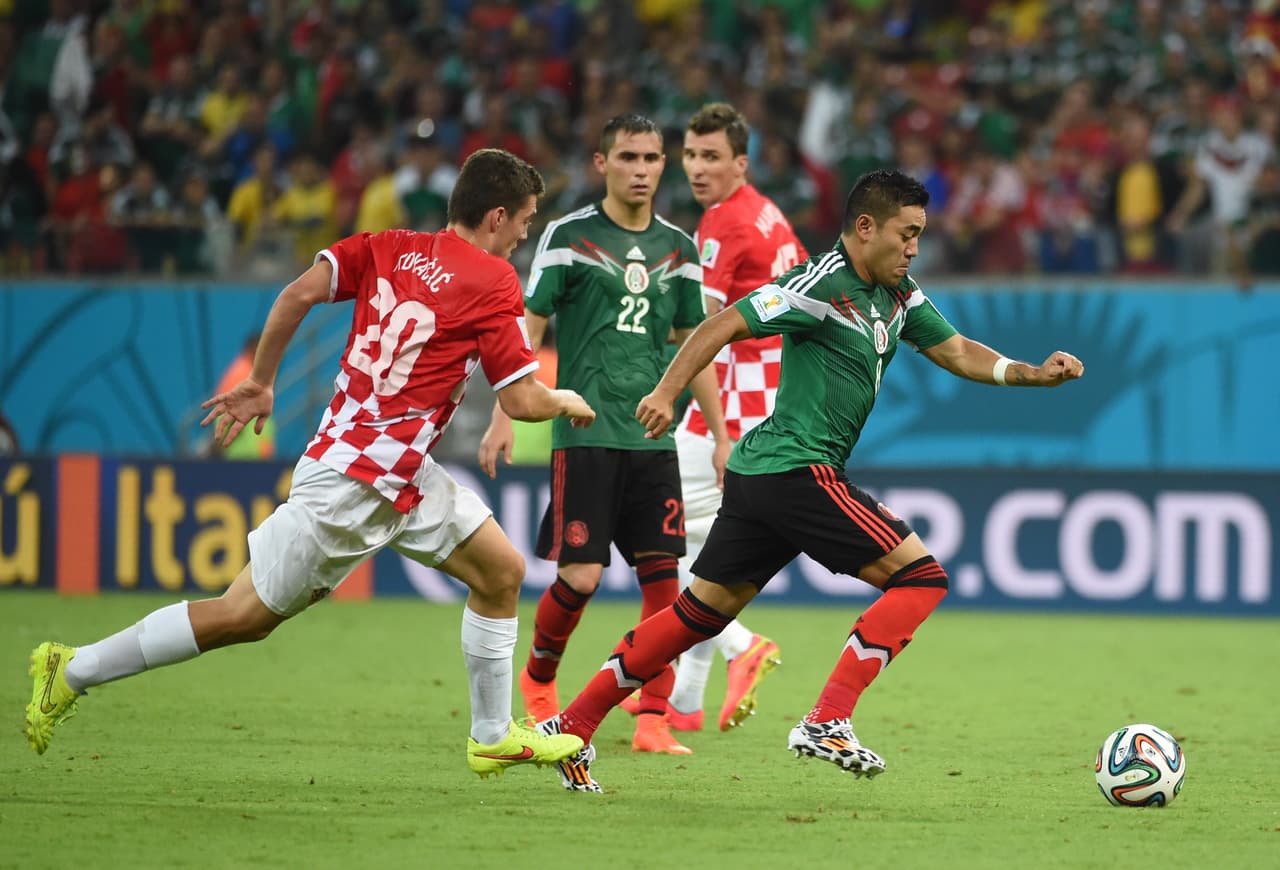 Marco Fabián jugó aquel juego entrando de cambio, lo mismo que Mateo Kovacic.