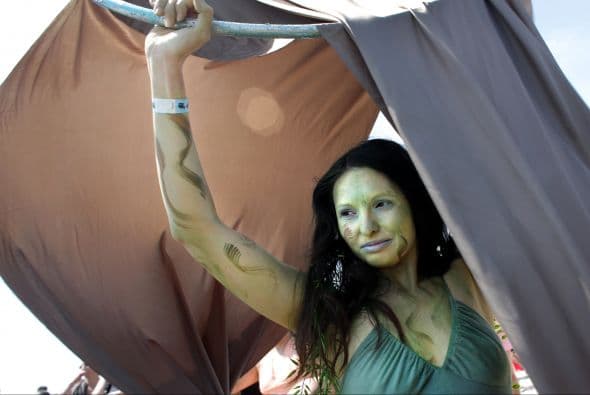 De Blasio, vestido de pirata, desfiló junto a su familia aprovechando que su hija, Chiara (de 19 años), y su hijo, Dante (de 16), fueron la reina y el rey del evento.