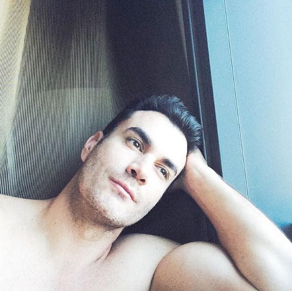 En su momento, el actor habló de las consecuencias: "
<b>Fue un momento difícil</b>, pero hay que seguir y pedir disculpas al público si ofendí a alguien, pero se salió de control", así lo dijo en 'El show de Raúl Brindis' durante la alfombra magenta de Premio Lo Nuestro 2017. 
<br>