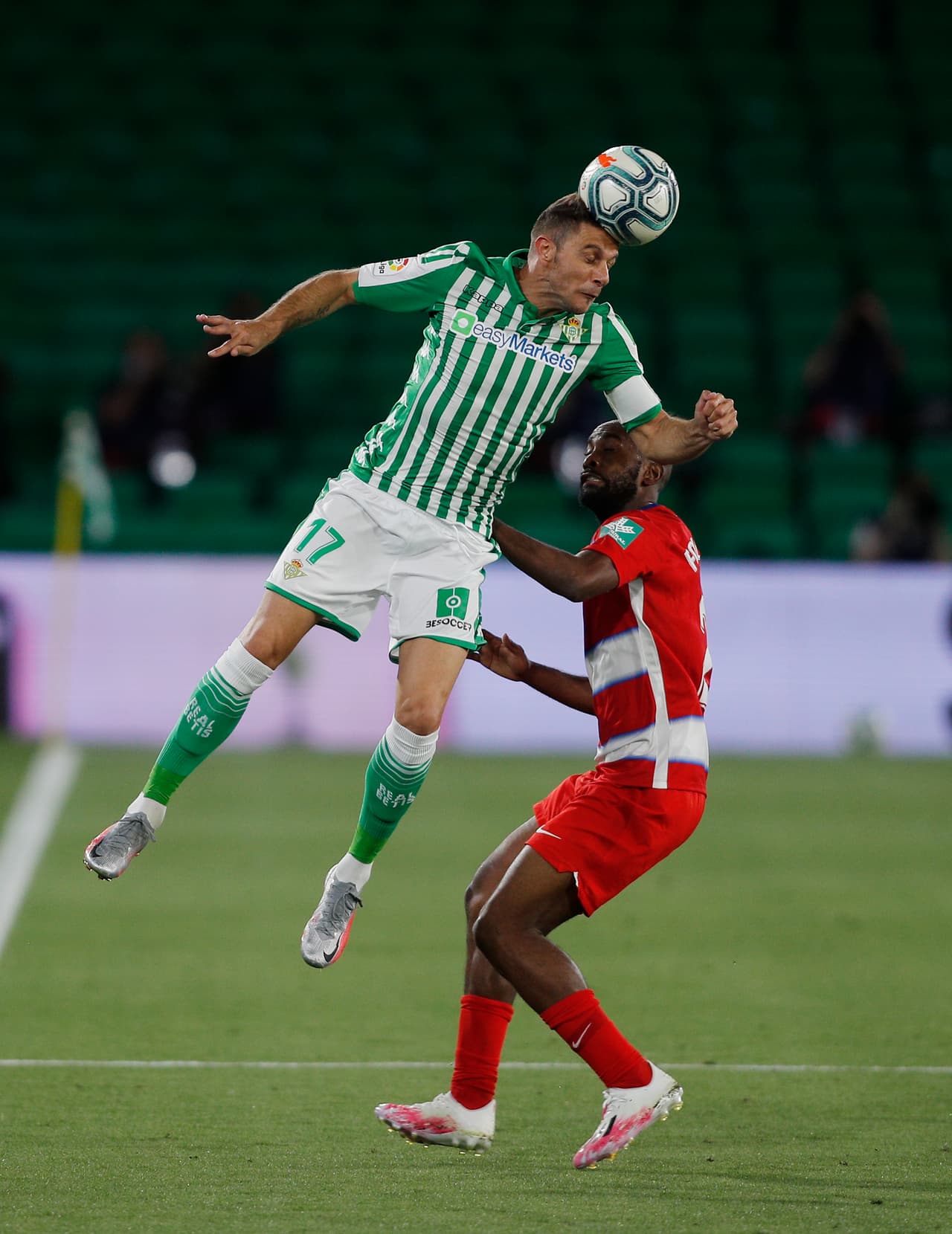 El equipo bético comenzó de buena forma, pero no encontró cómo vulnerar al rival.