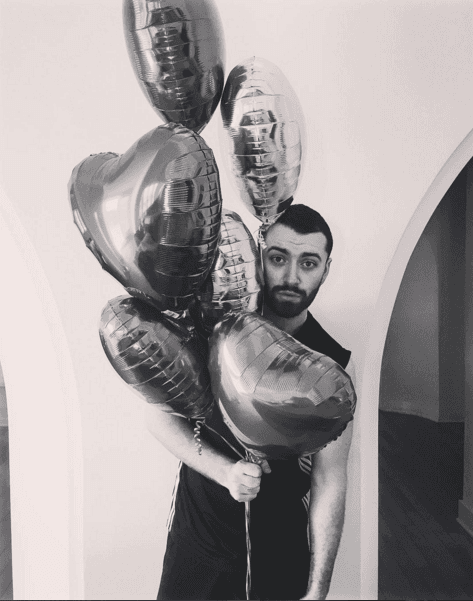 Wow! Qué linda sorpresa recibió Sam Smith.