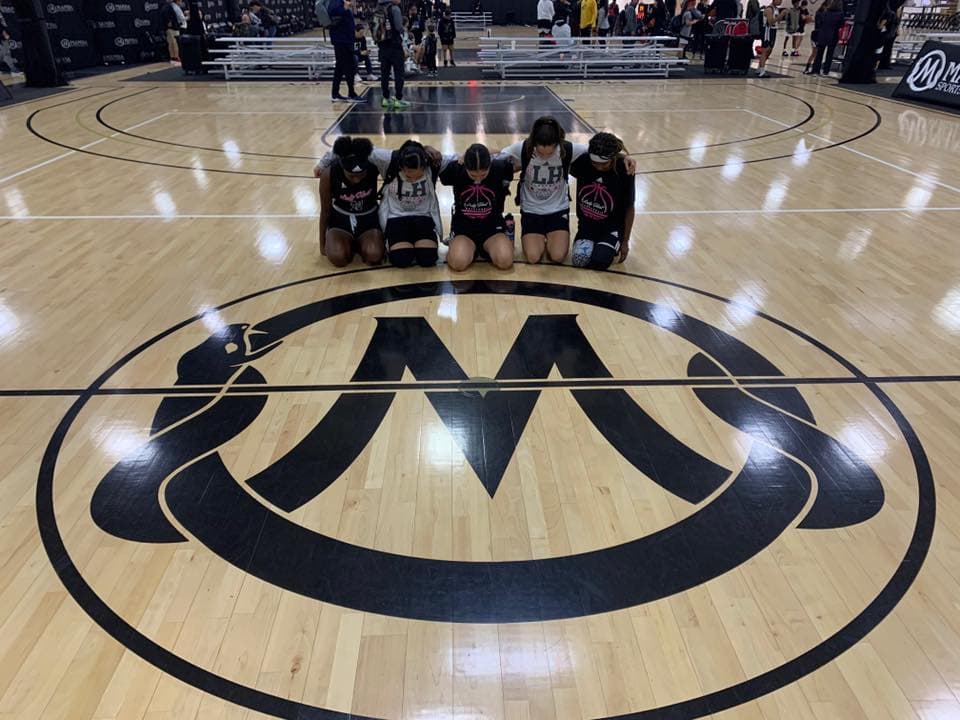 El partido al que no alcanzaron a llegar Kobe y su hija sería contra las Lady Heat de Fresno