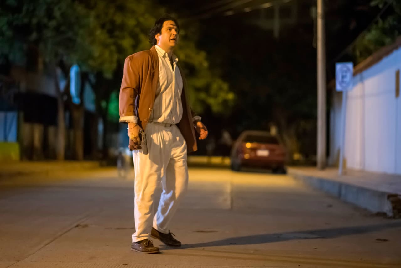 Con mucha astucia, logró alejarse del lugar.