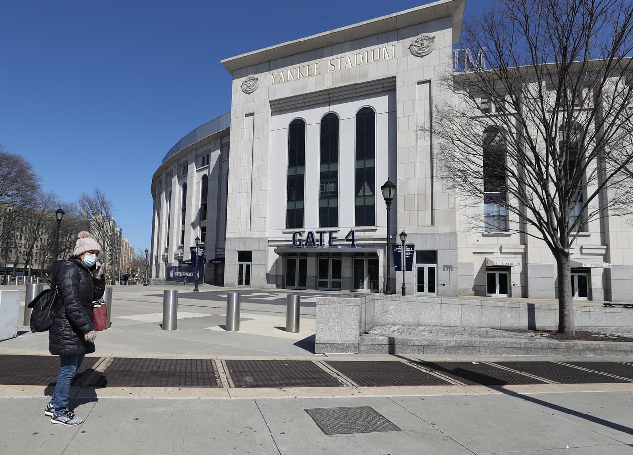 Fanáticos de Nueva York demandan a las Grandes Ligas, exigen reembolso de dinero de entradas