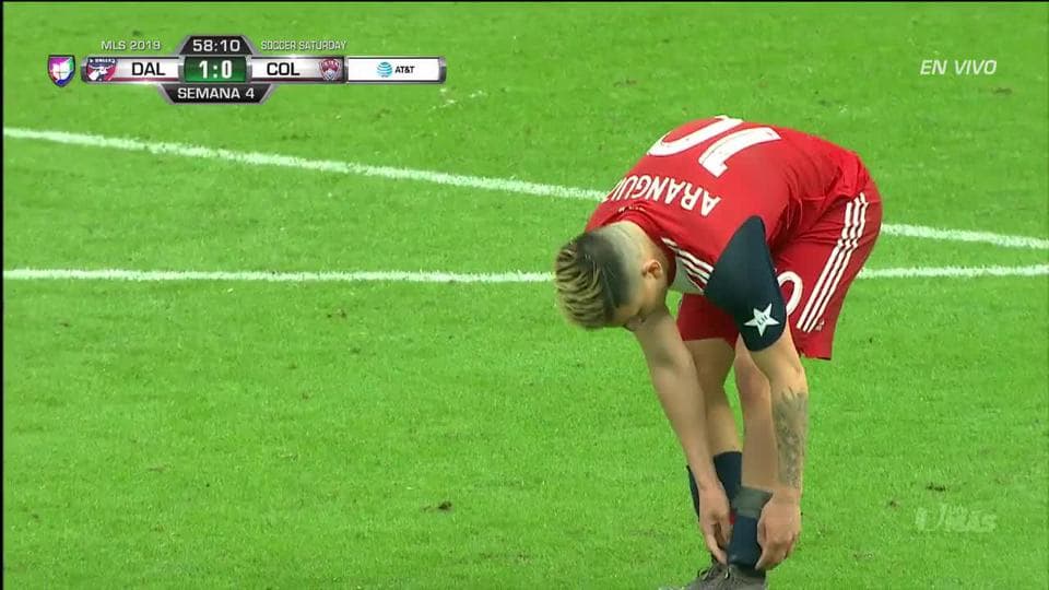 Tiro desviado de Pablo Aránguiz