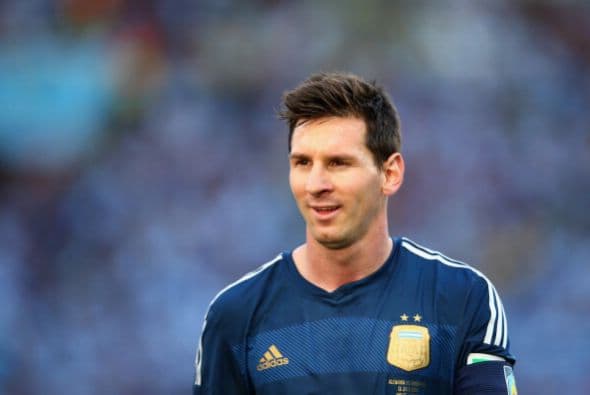 Según Pluri, no hubo cambios en la clasificación de los cinco jugadores con mayor precio de mercado, que la continúa liderando el argentino Lionel Messi y sus 182.8 millones de dólares.