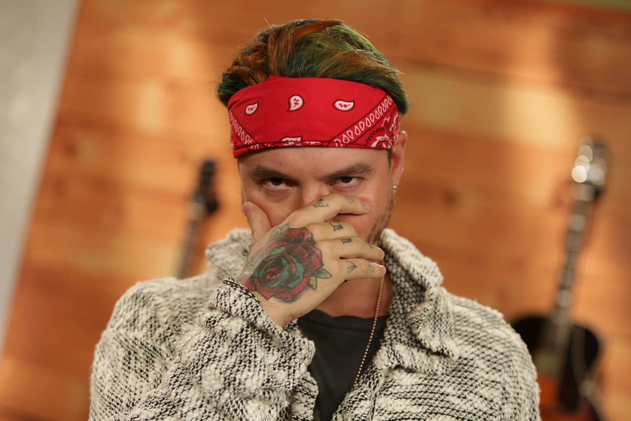 Aunque a veces podría parecer un poco serio...