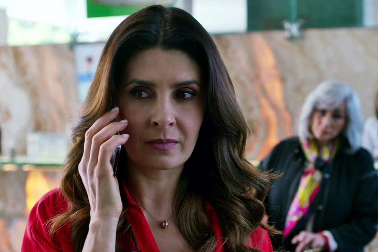 Mayrín Villanueva en Si Nos Dejan