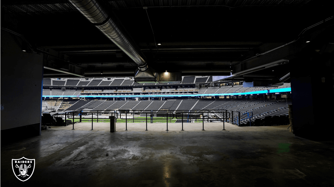 Otra gran toma en el camino hacia el campo es imponente.