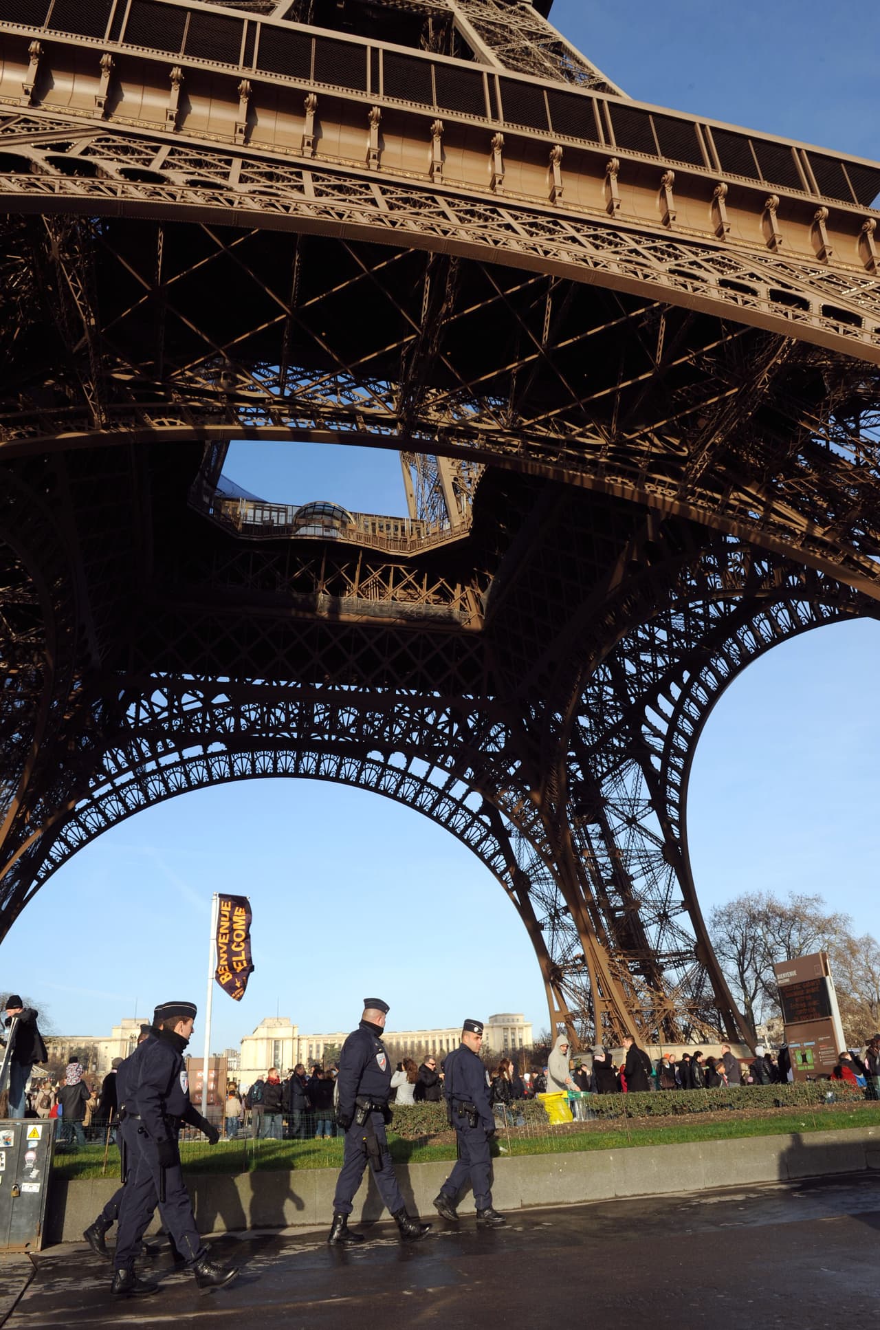 Atención especial en los sitios turísticos de París