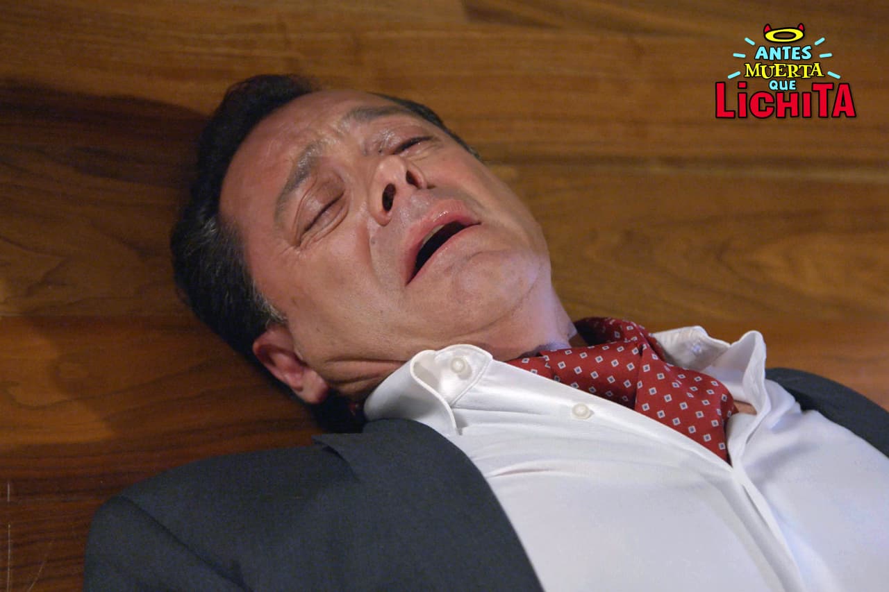 Rafael no resiste la mala noticia y sufre un terrible un infarto que le provoca la muerte.