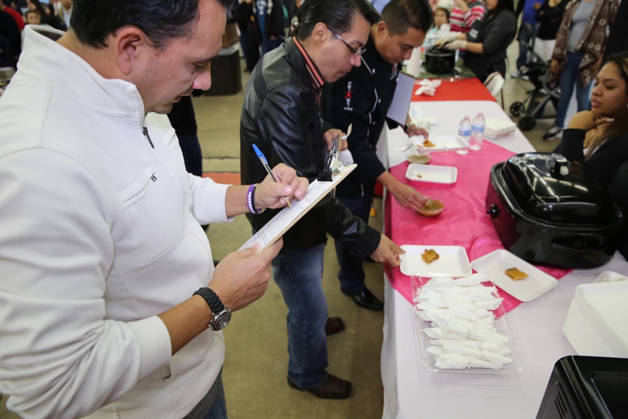 Miles disfrutaron de sabrosos tamales y la grata presencia de Alejandró Chabán