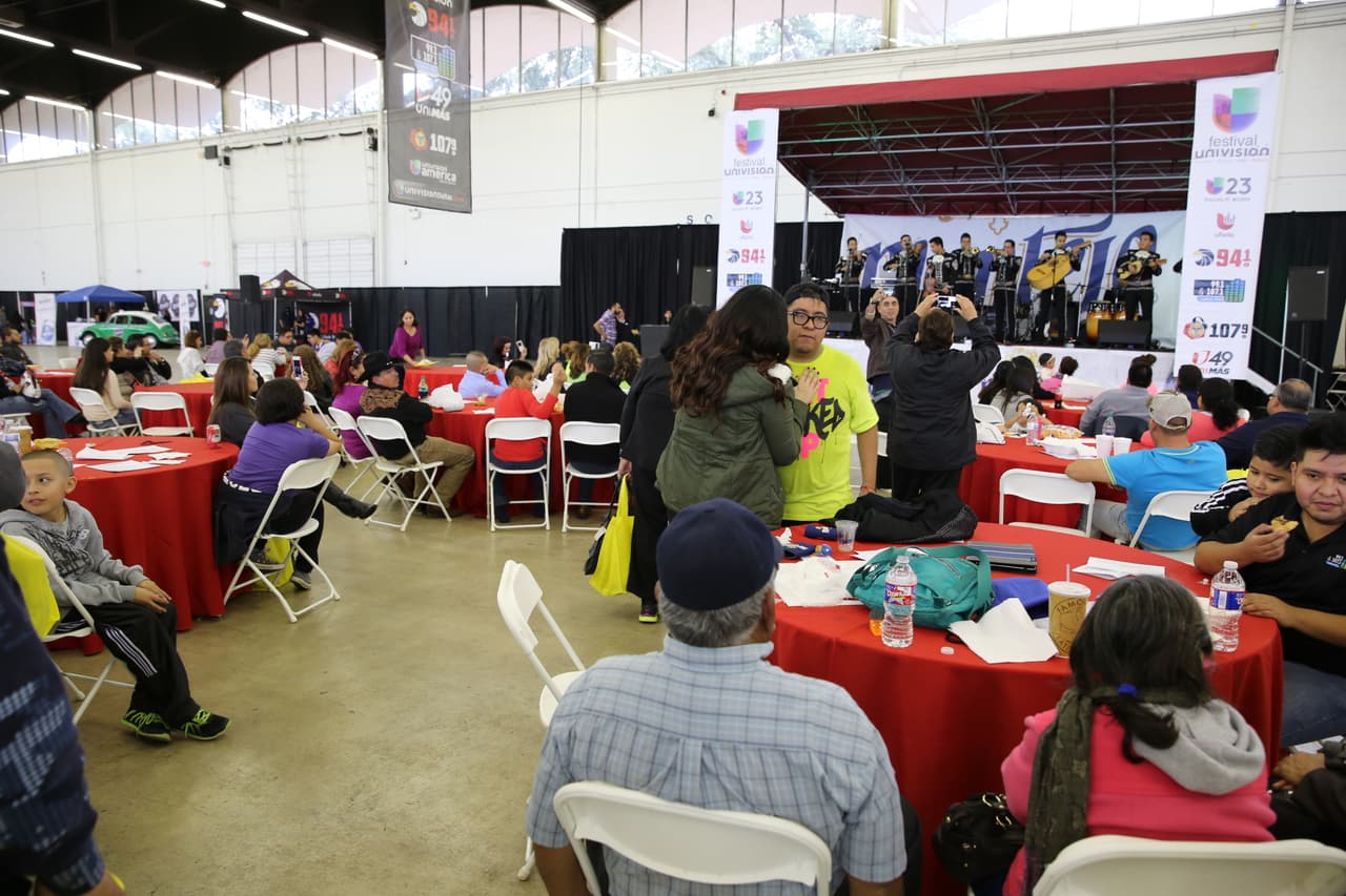 Miles disfrutaron de sabrosos tamales y la grata presencia de Alejandró Chabán