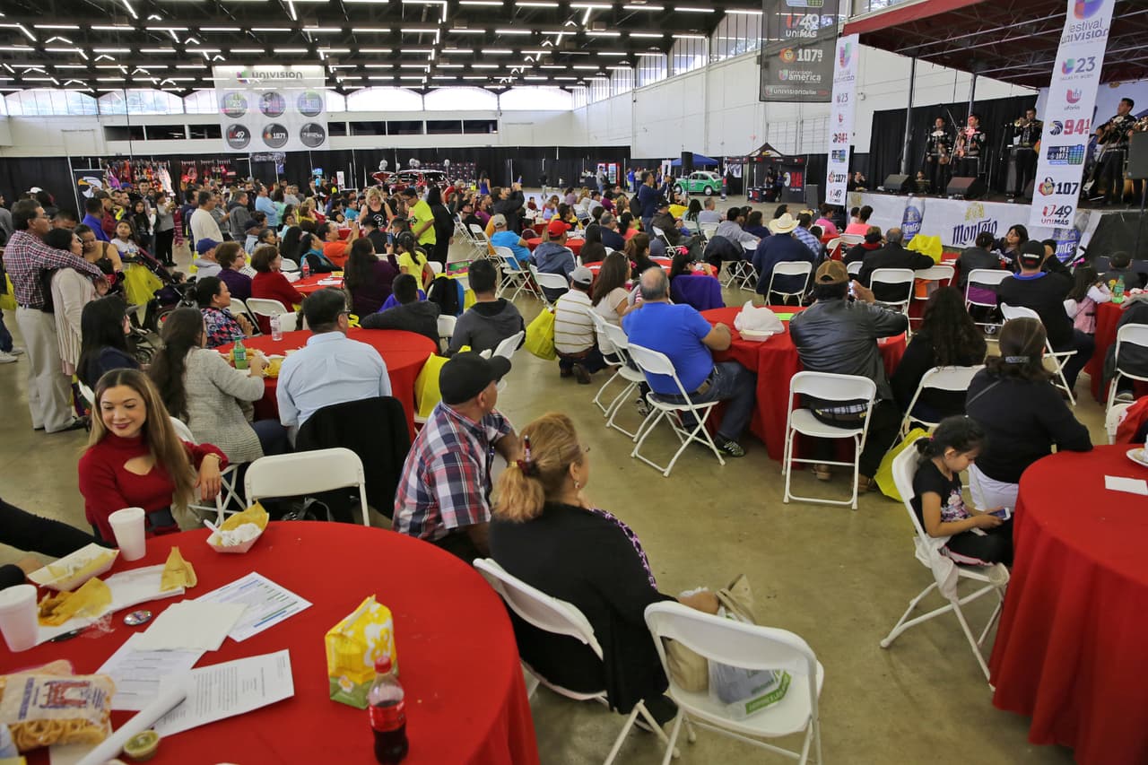 Miles disfrutaron de sabrosos tamales y la grata presencia de Alejandró Chabán