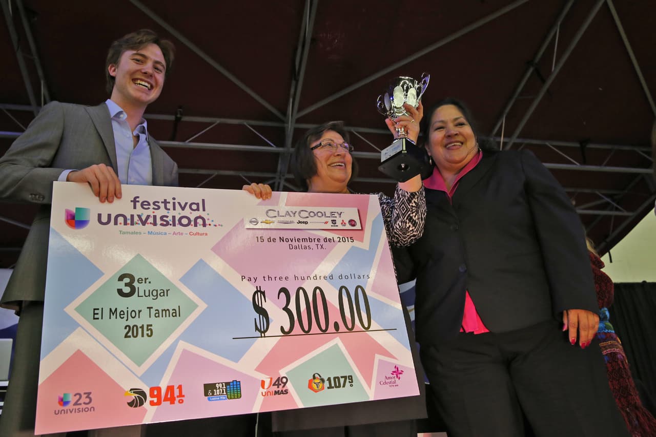 Miles disfrutaron de sabrosos tamales y la grata presencia de Alejandró Chabán