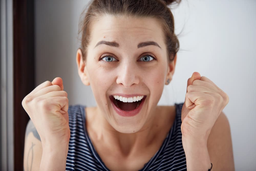 En estos momentos tienes un aura de triunfo y éxitos a tu alrededor que si la aprovechas bien te conducirá a la cima y te permitirá salir bien de tus problemas. 
<br>
<br>Por Profesor Zellagro