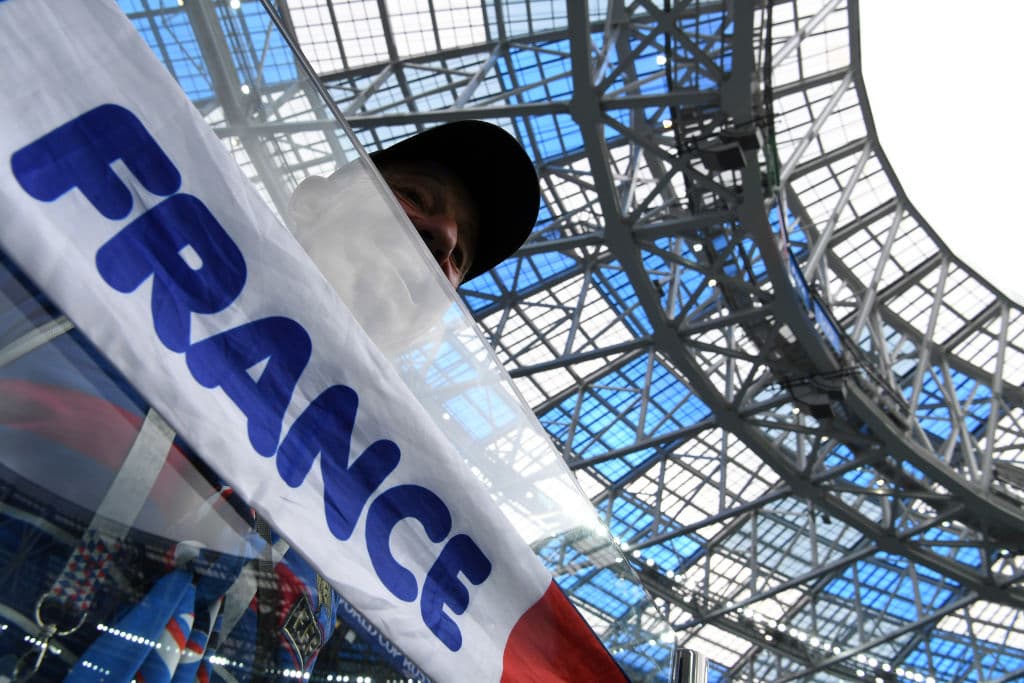 El colorido y los atuendos demostraron la alegría de los fanáticos en medio del duelo de cuartos de final entre Uruguay y Francia, en la lucha por un cupo a la semifinal del Mundial de Rusia 2018.