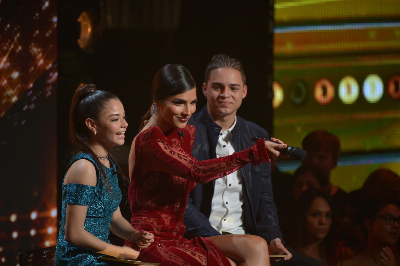 Con Brian y Taishamara, ya elegidos como integrantes.