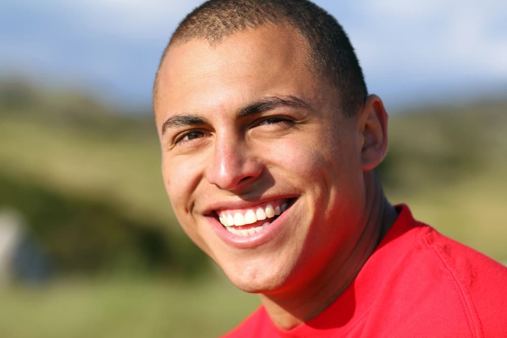 <h3 class="cms-H3-H3">CAPRICORNIO EN EL MES DE CAPRICORNIO 2021</h3>
<br>Felicidades, estás en tu mes y por tanto las cosas fluyen de buena en mejor. Saturno tu regente está directo y expandiéndose en el elemento aire y aunque esté Mercurio retrógrado no va a afectarte, pues hay movimientos asociados con Ceres, Júpiter y Urano creando un paisaje estupendo.
<br>